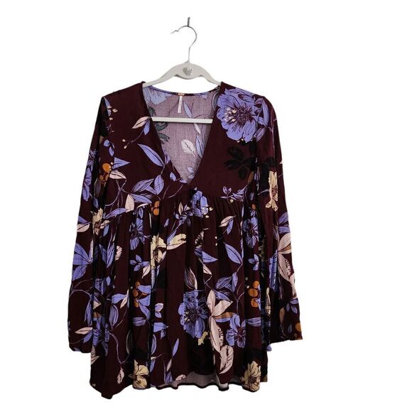 Free People Blouse Small Purple Floral Bella Tunic Top Bell‎ Sleeve Flowy Boho - Picture 2 of 11